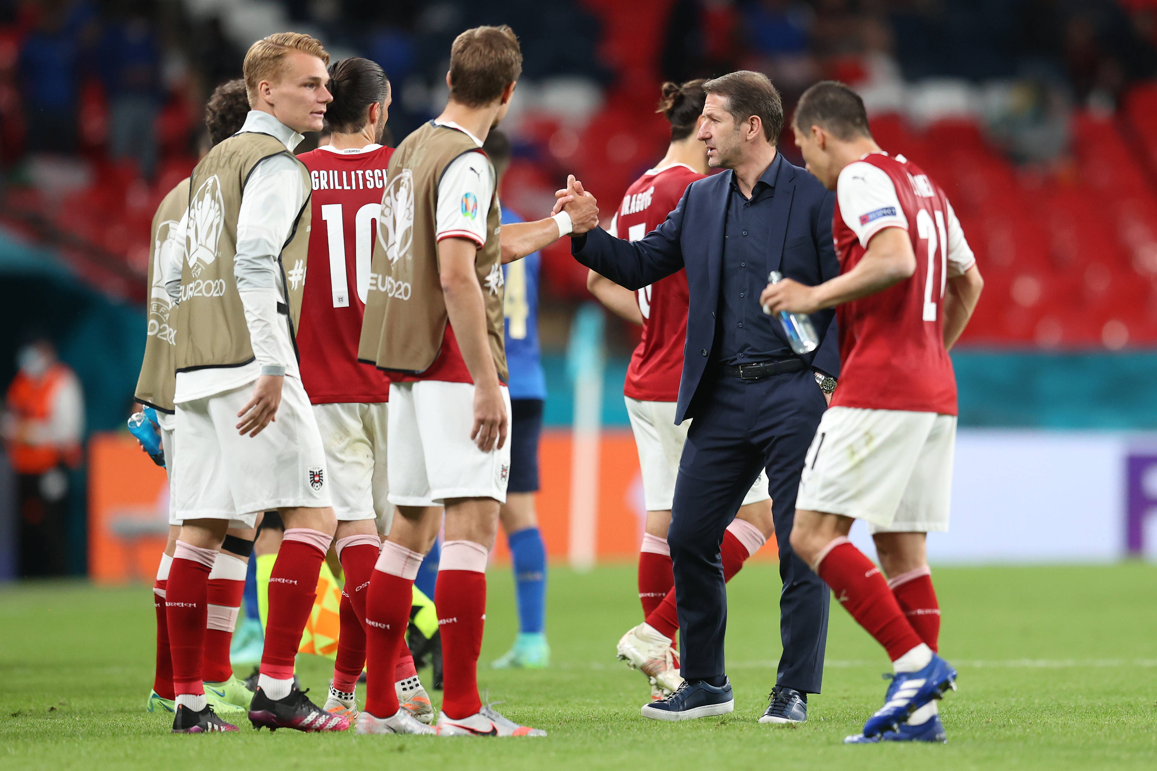 土耳其与荷兰将在欧预赛中争夺胜利