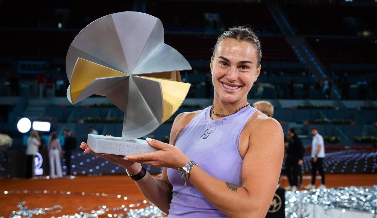 关于车路亚梅开二度，卓尔完胜对手的信息