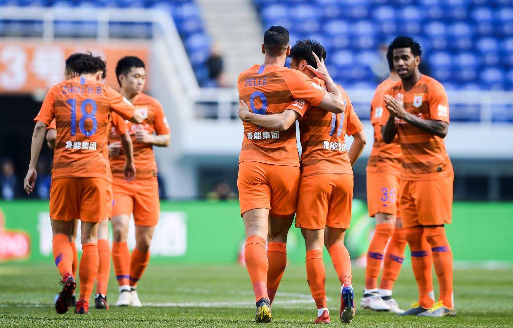 鲁能半场便锁定胜局，客场击败富力的简单介绍