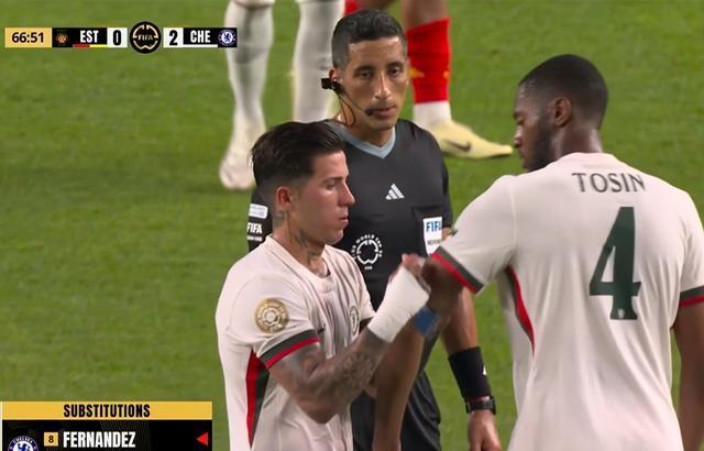 拜仁慕尼黑主场克服切尔西，顺利晋级半决赛的简单介绍