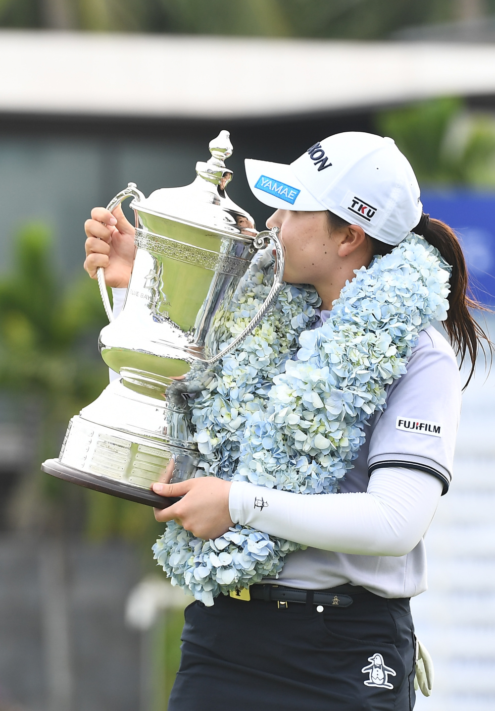 高尔夫选手在比赛中取得骄人成绩