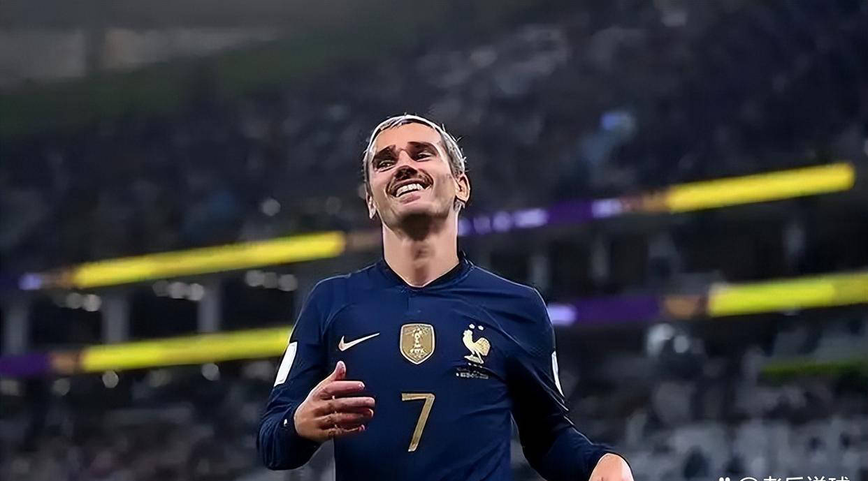 包含格列兹曼表现出色，助攻梅西打破僵局的词条