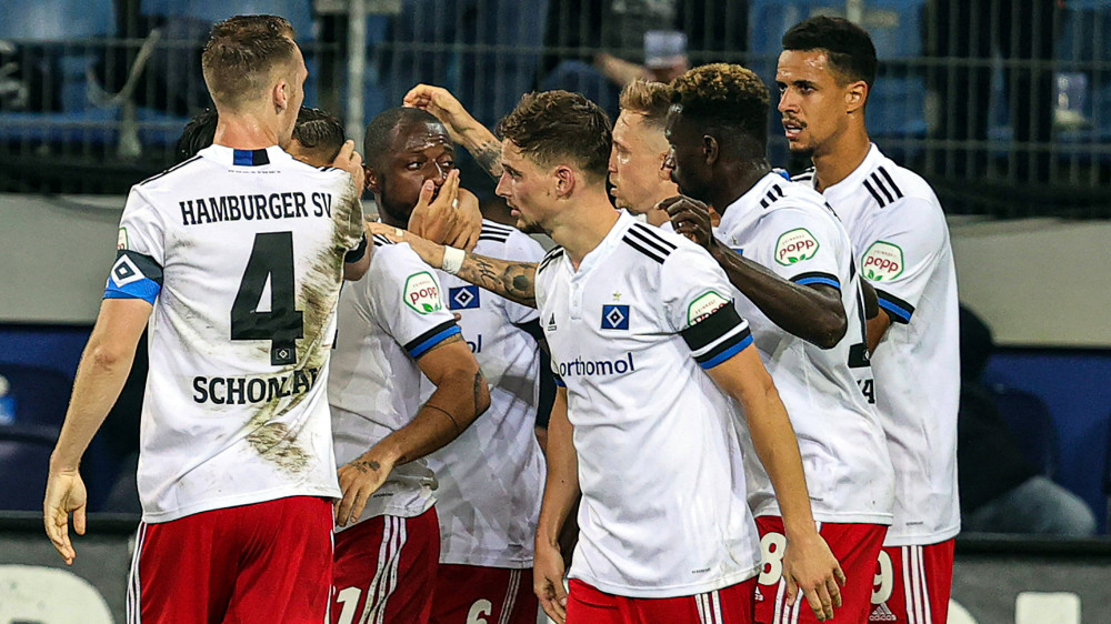 包含汉堡球队再次获胜，喜迎胜利加冕的词条