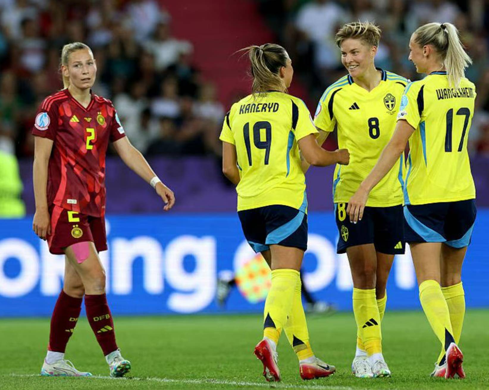 瑞典女足选手表现出色，国际赛场迎来胜利的简单介绍