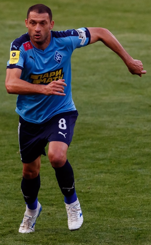 关于罗马尼亚客场逼平摩尔多瓦，终结连败的信息