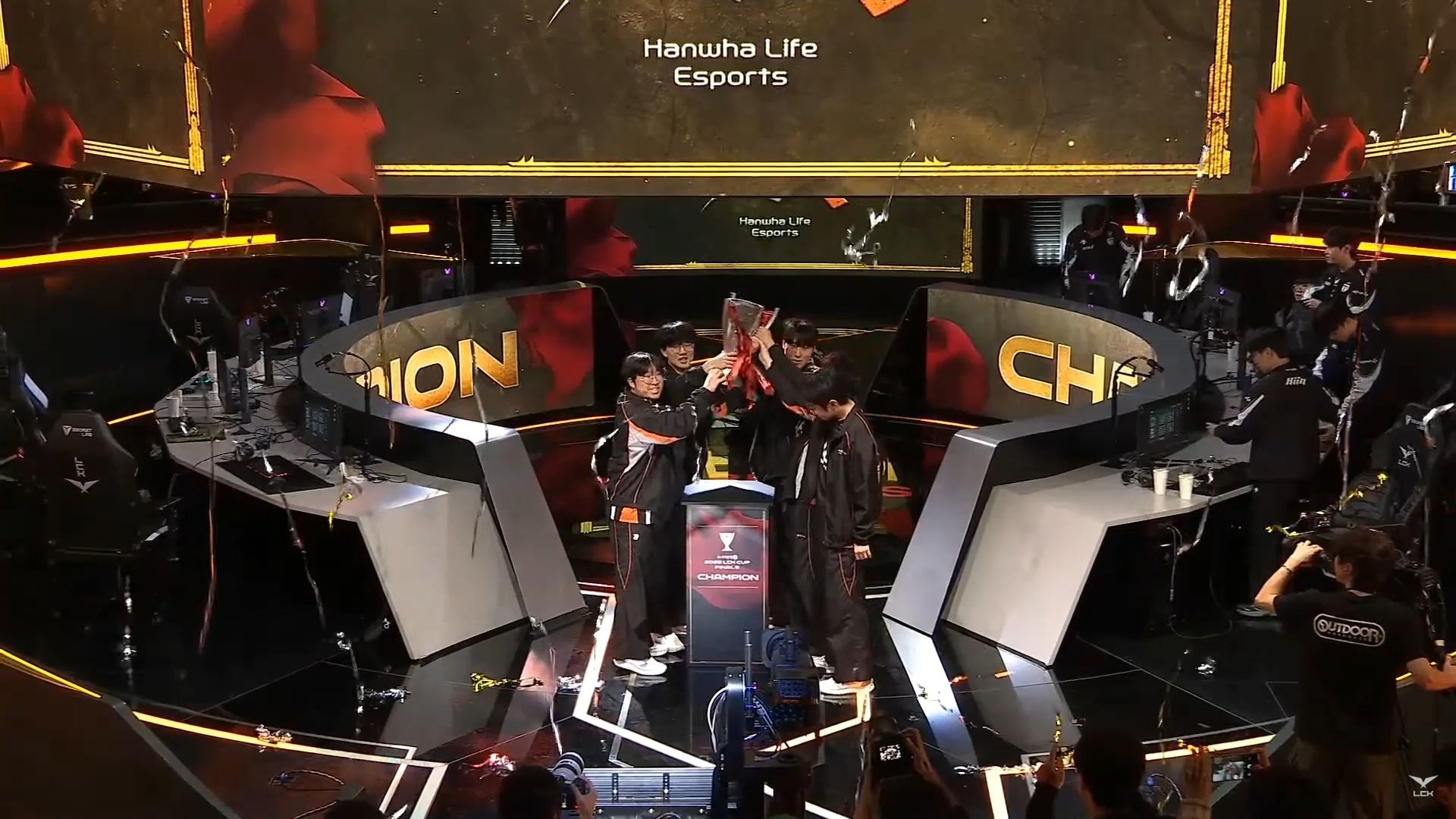 HLE横扫FNC,Zeus关键制胜的简单介绍 HLE横扫FNC,Zeus关键制胜的简单介绍